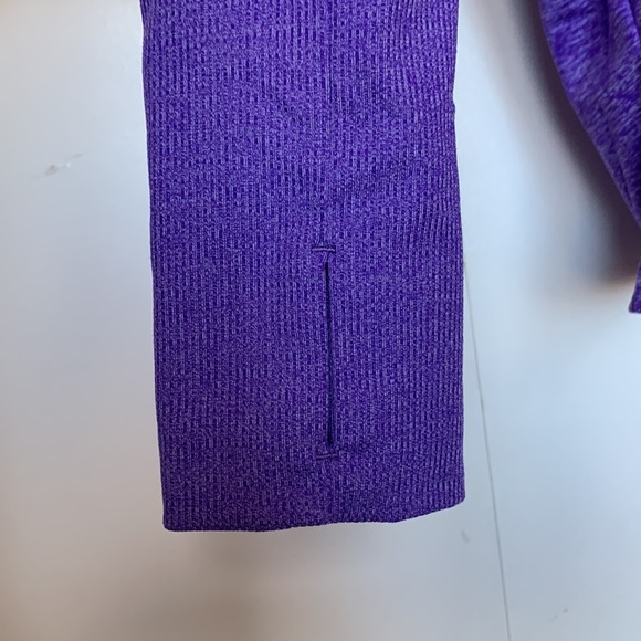 Nike long sleeve running top - Picture 4 of 5